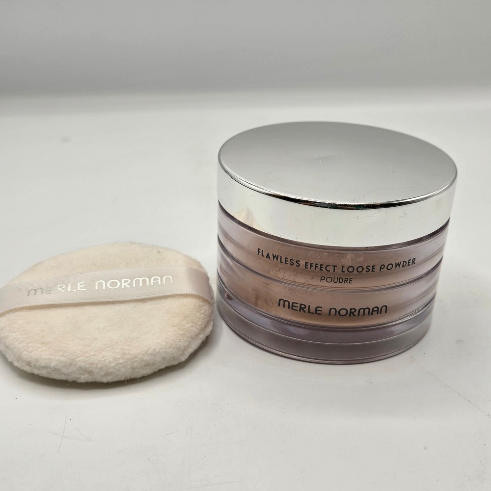 Merle Norman Flawless Effect Loose Powder Translucent Used